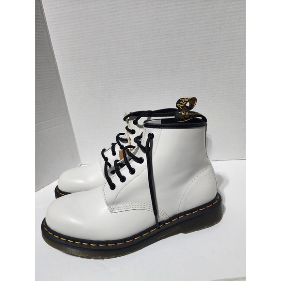 New Dr. Martens 101 YS Mid White Leather Yellow Stitch 6 Eyelets Size 9 M /W 10 main image 6
